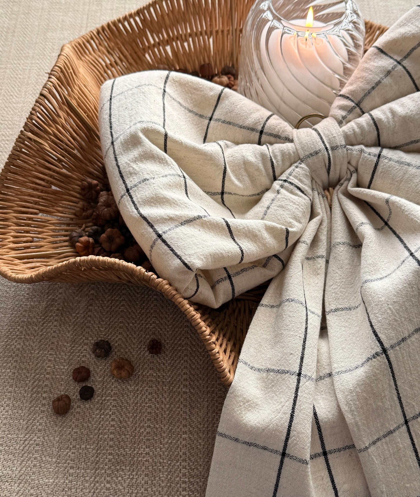 Oversized Linen Bow | Check