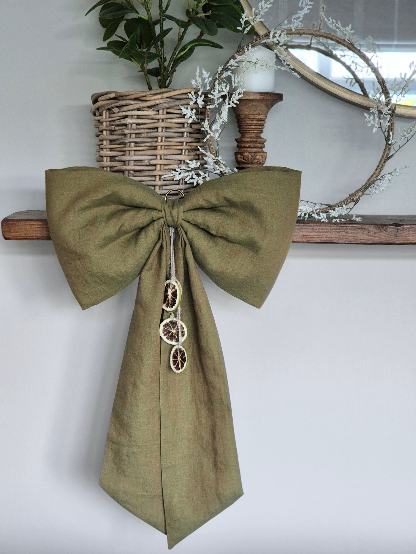 Oversized Linen Bow | Gold Moss