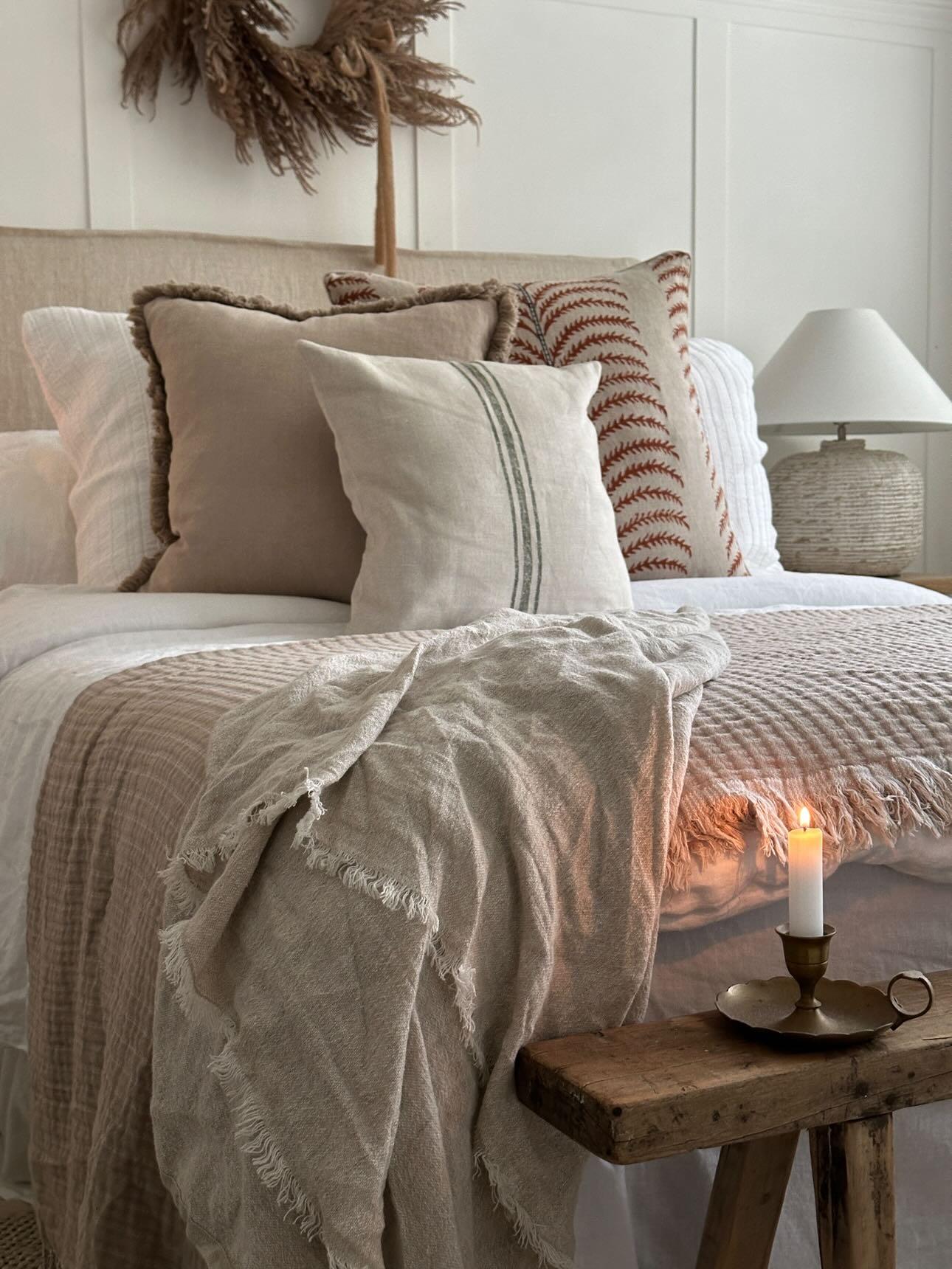 Fia Oatmeal Linen Blanket Throw