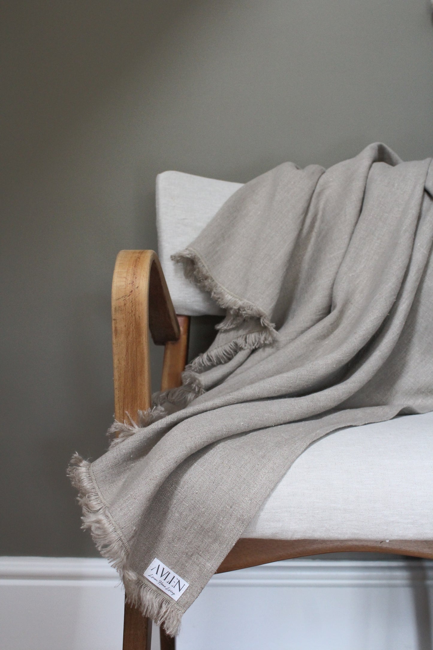 Mira Linen Blanket Throw | 2 colours available - AVLEN
