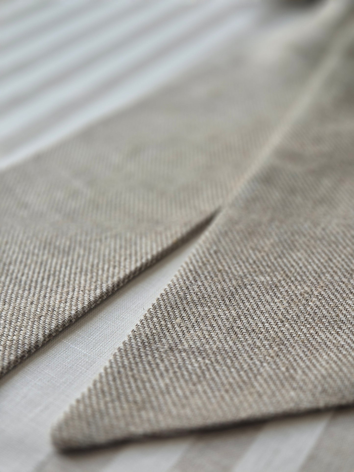 Oversized Linen Bow | Astrid Oatmeal
