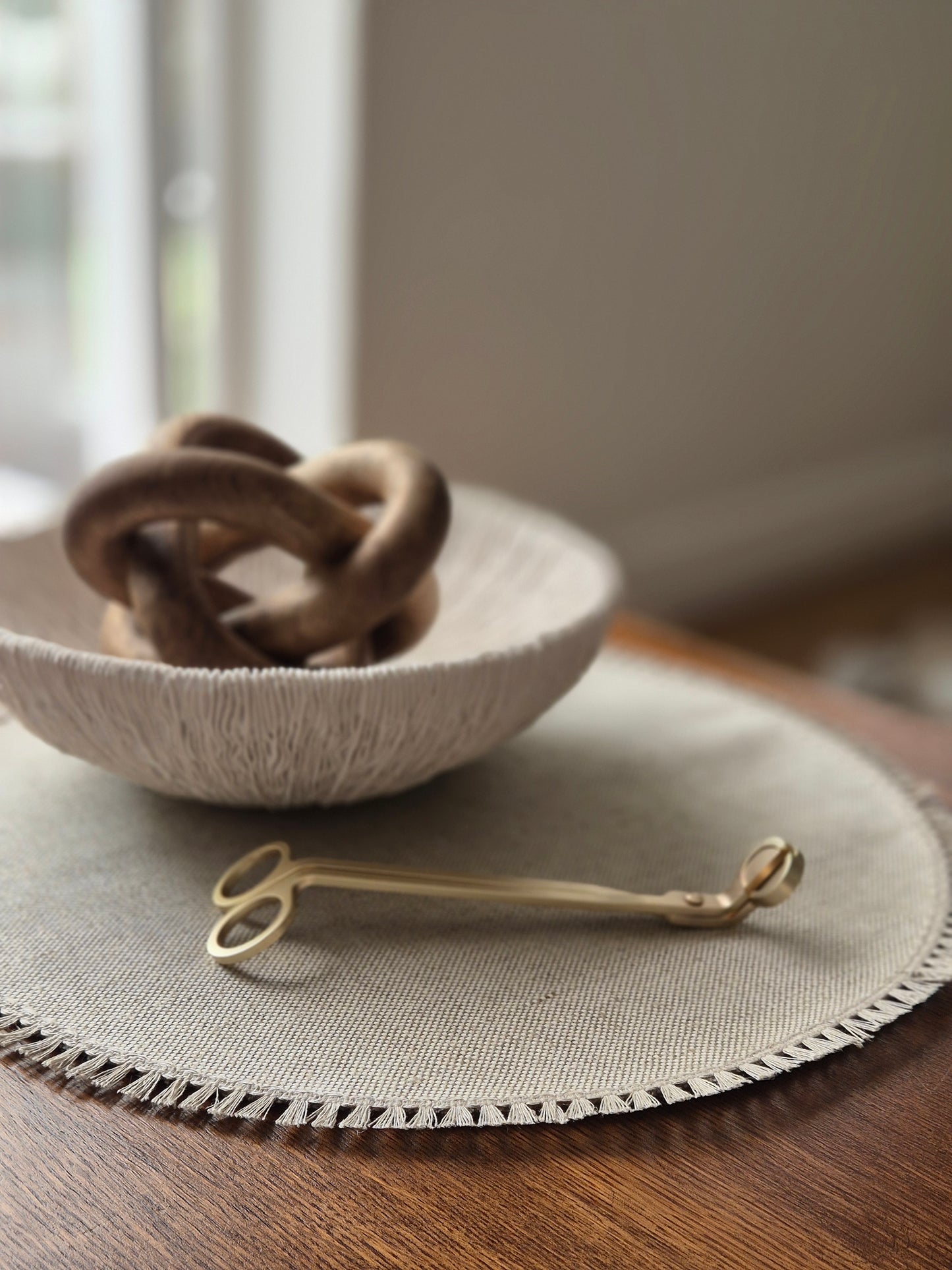 Sara Linen Round Placemat - AVLEN