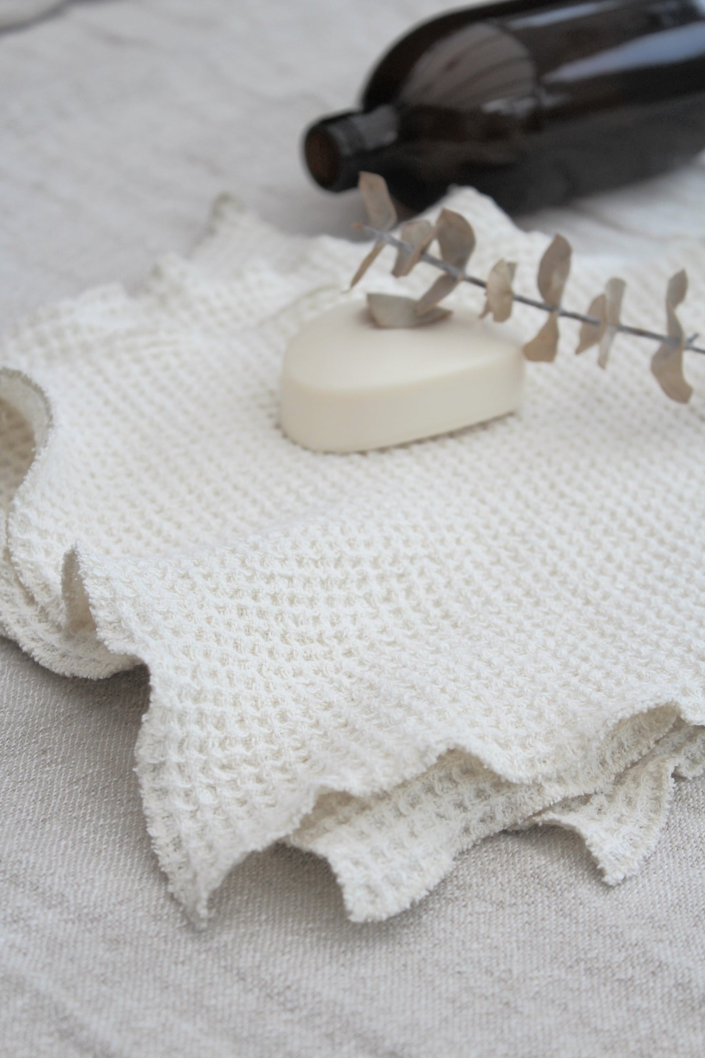 Exfoliating Waffle Linen Face Cloths - AVLEN