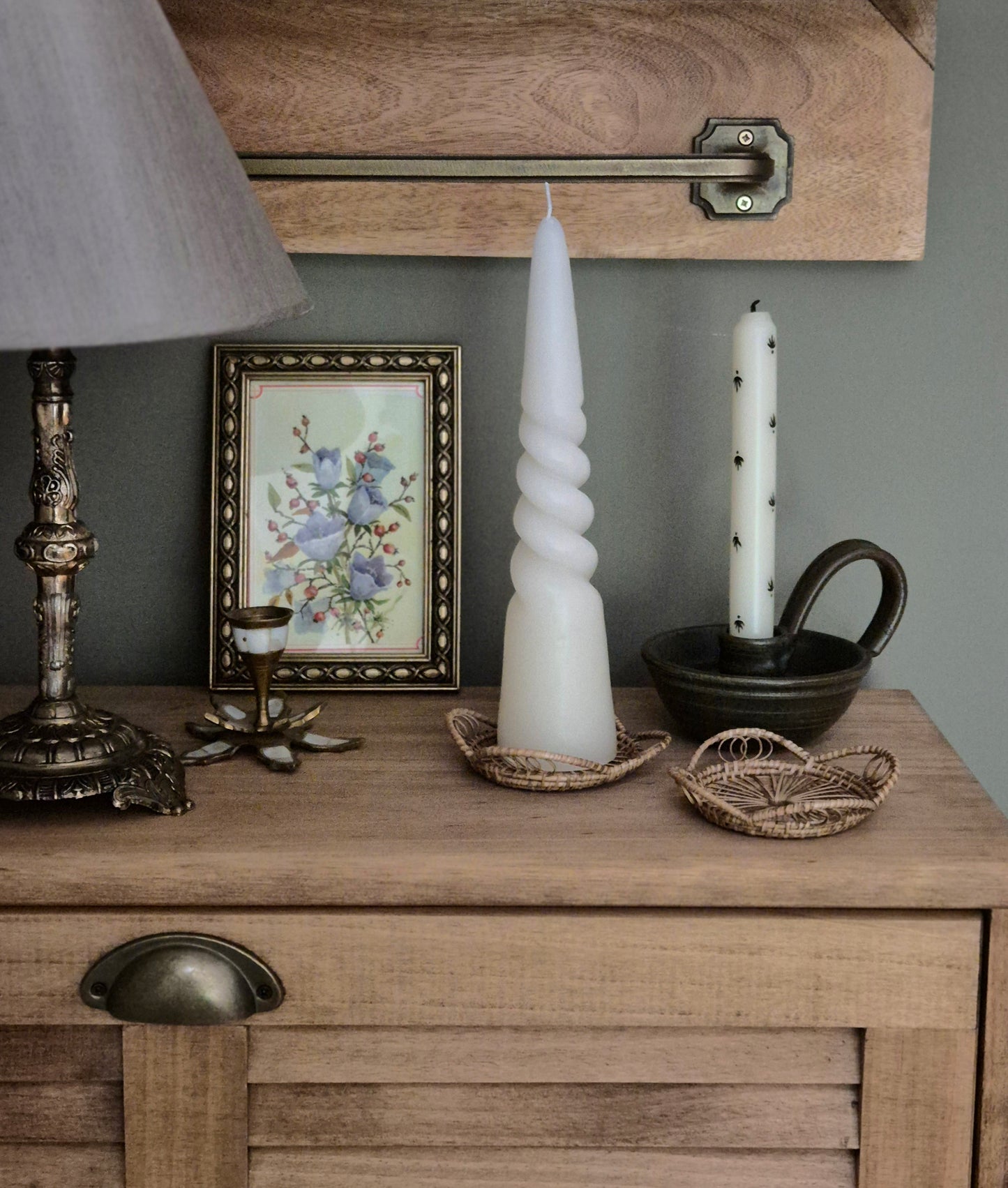 chunky white twisted taper candle