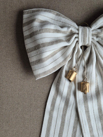 Oversized Linen Bow | Freya White