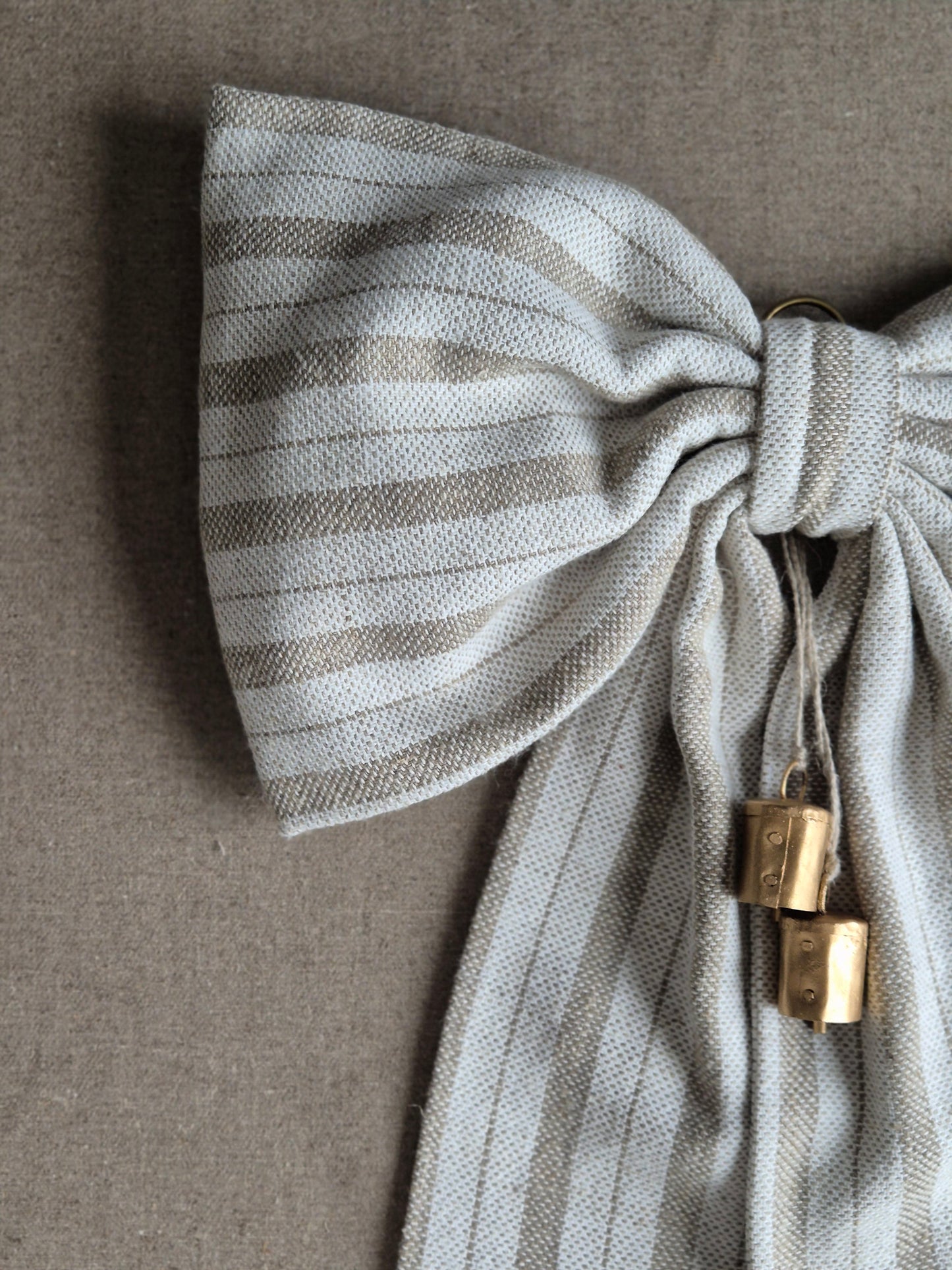 Oversized Linen Bow | Freya Oatmeal