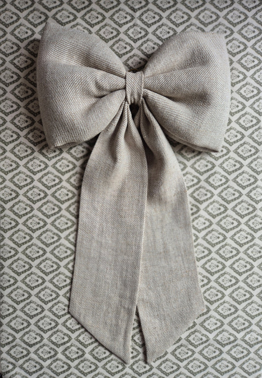 Oversized Linen Bow | Astrid Oatmeal - AVLEN