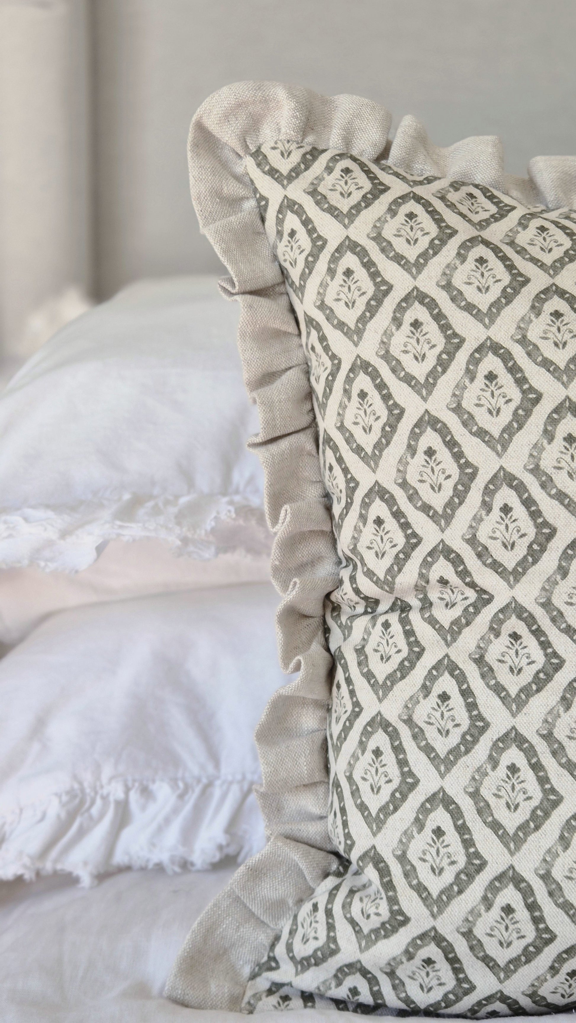 Celine Cushion Cover  | Oatmeal Frill - AVLEN