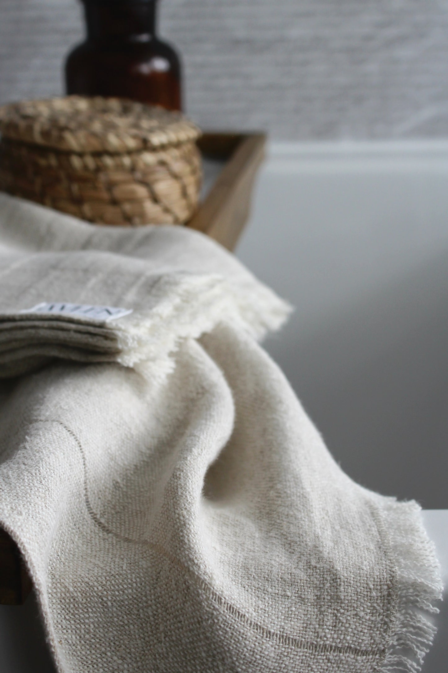 Fia Linen Hand Towel | LAST STOCK - AVLEN