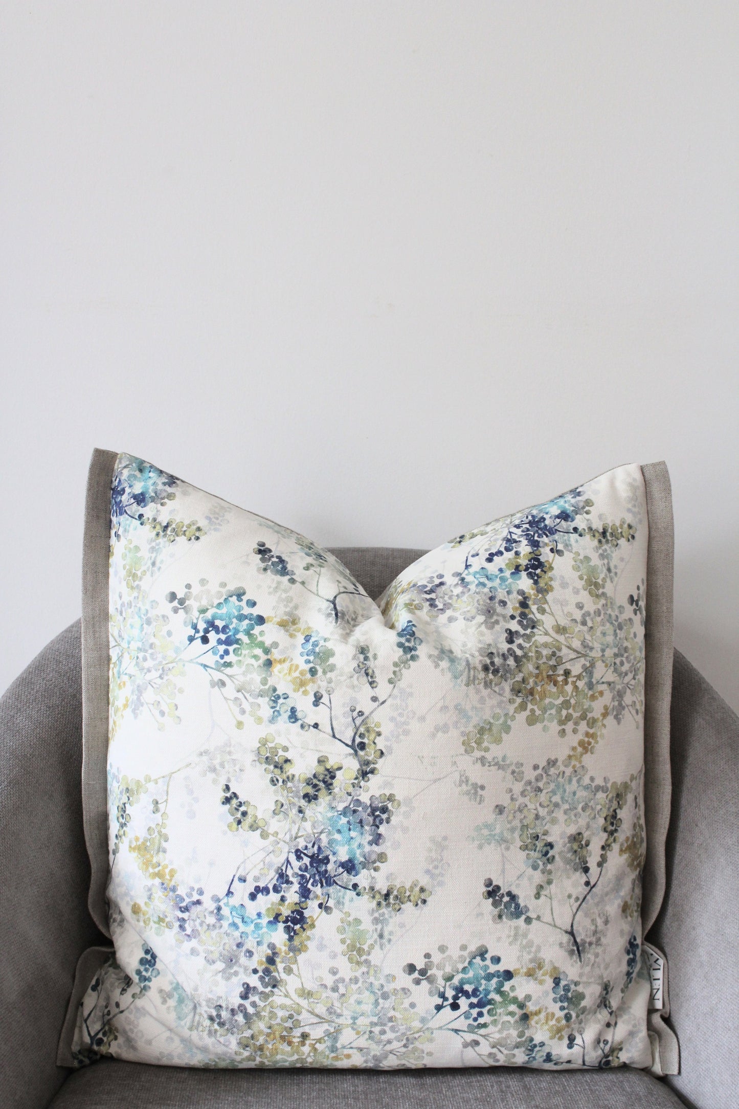 Meadow Cushion Cover | LIMITED DESIGN - AVLEN