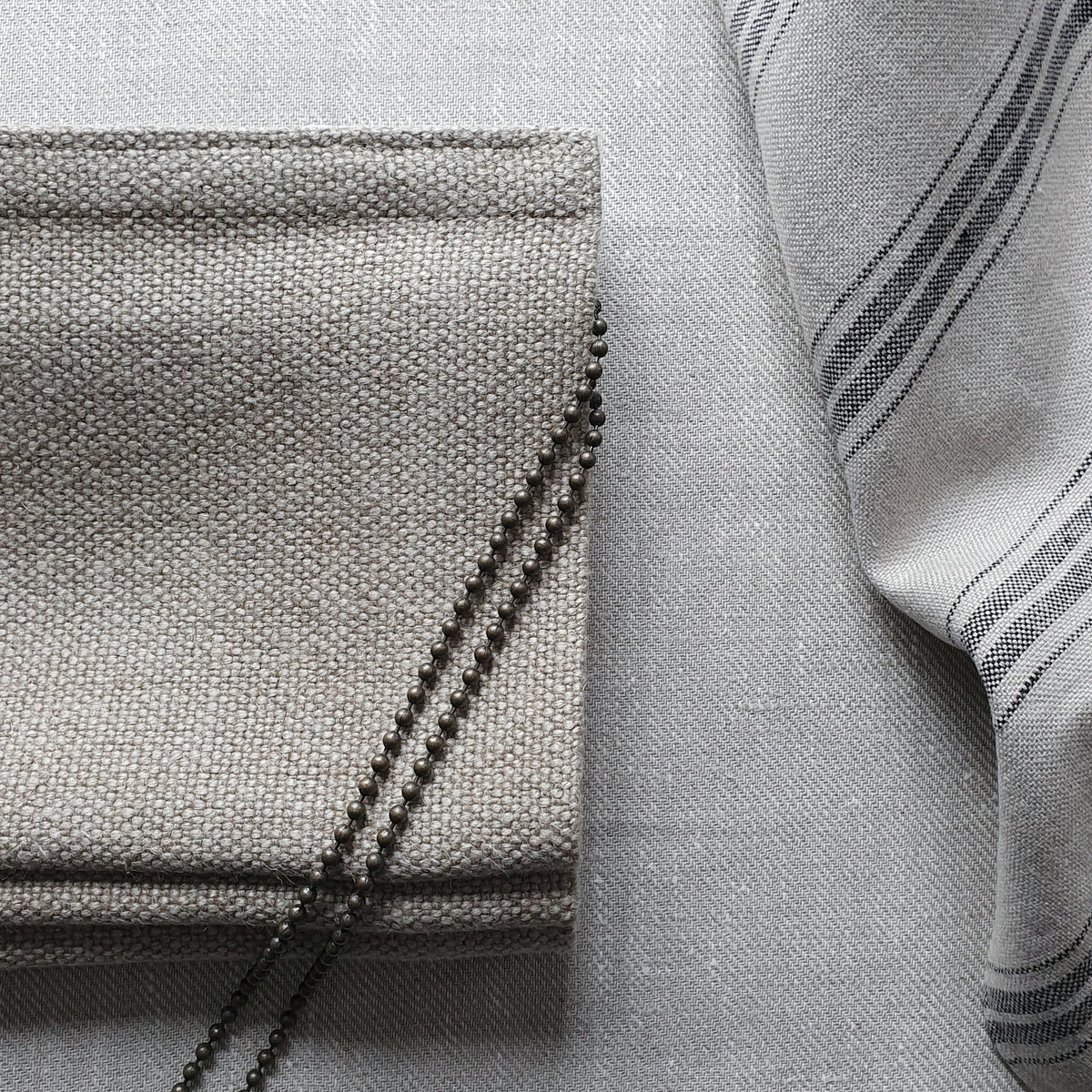 Made-to-Measure Roman Blind - AVLEN