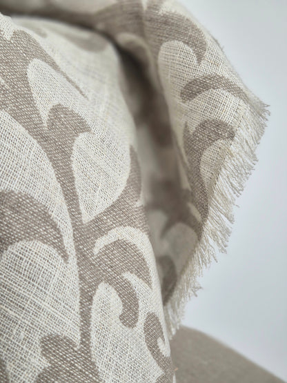 Jacquard reversible linen blanket throw