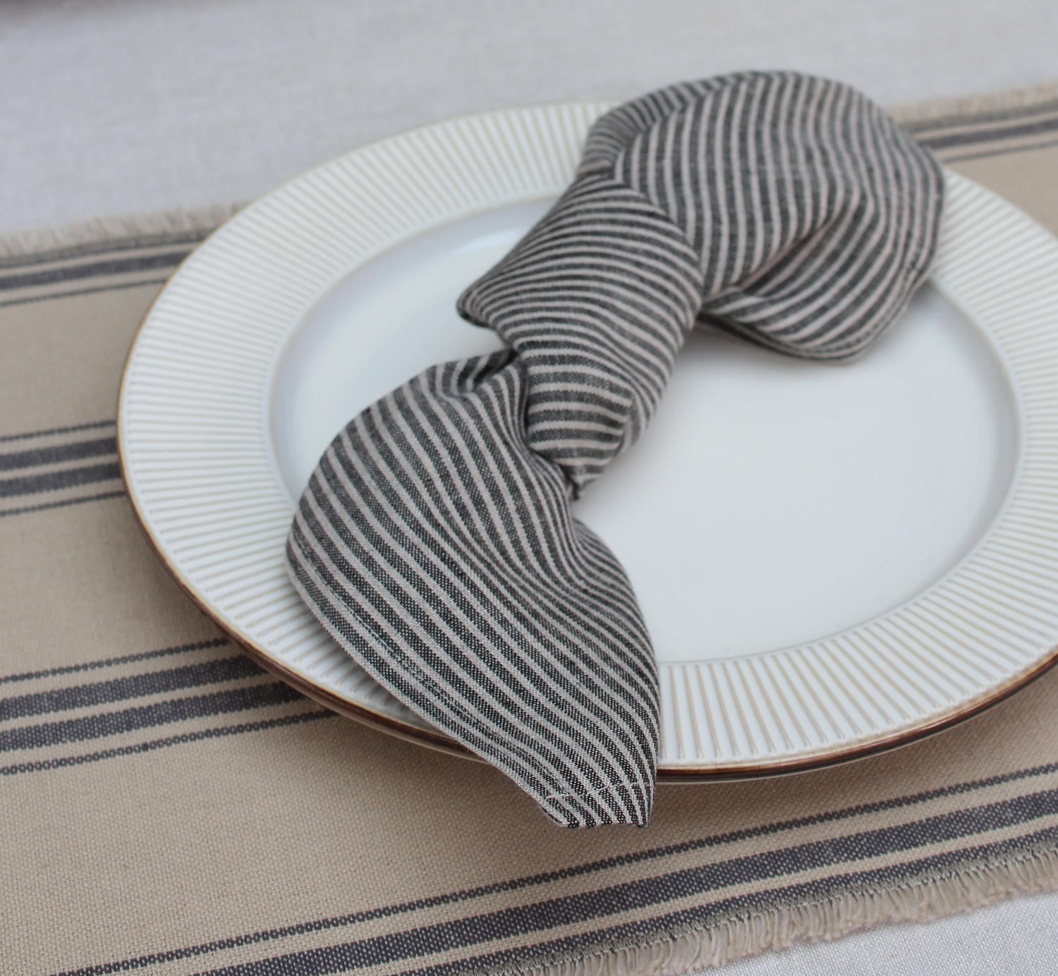 Linen Striped Napkins | 6 colours available - AVLEN