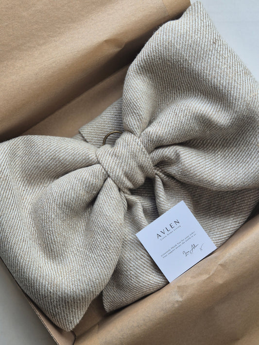 Oversized Linen Bow | Astrid Oatmeal
