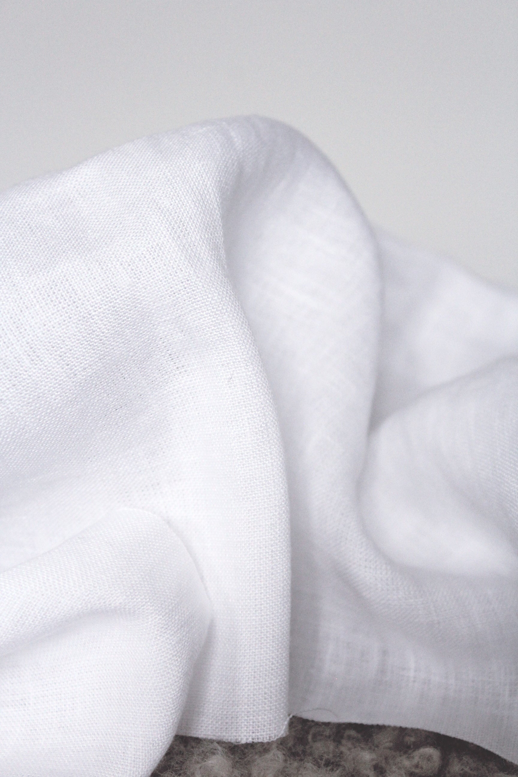 Siena White Linen Fabric - AVLEN